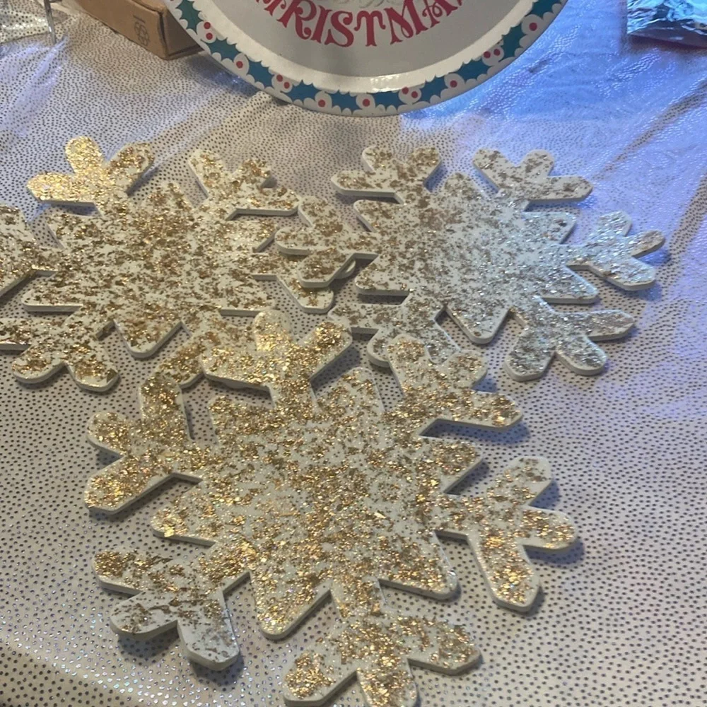Snowflake Christmas Ornament in white and gold decoration 3 pc